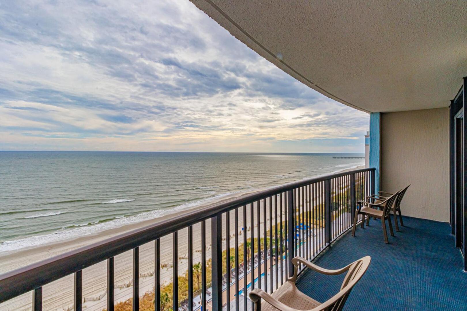 Gorgeous Oceanfront 3 Bedroom Condo! Sleeps 10 Guests! Compass Cove Mariner Tower 1217 Myrtle Beach Eksteriør billede